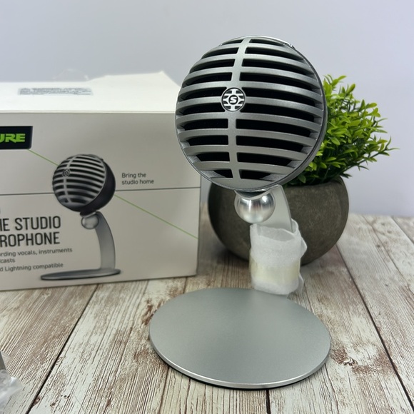 BNIB Shure MV5 Digital Microphone. - Picture 3 of 5